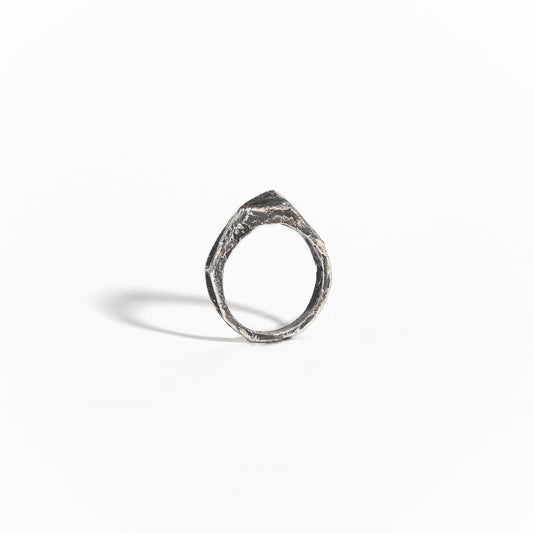 ANILLO PLATA CON PÁTINA NEGRA #8083
